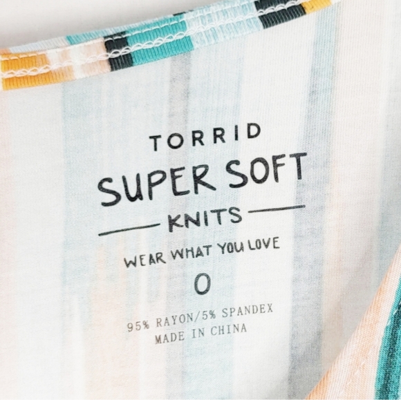 Torrid Super Soft Stripe Cold Shoulder Maxi Dress Women's Plus Size 0x NWT - Picture 6 of 8